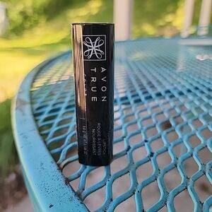 AVON TRUE COLOR NOURISHING LIPSTICK ROASTED CHESTNUT SEALED